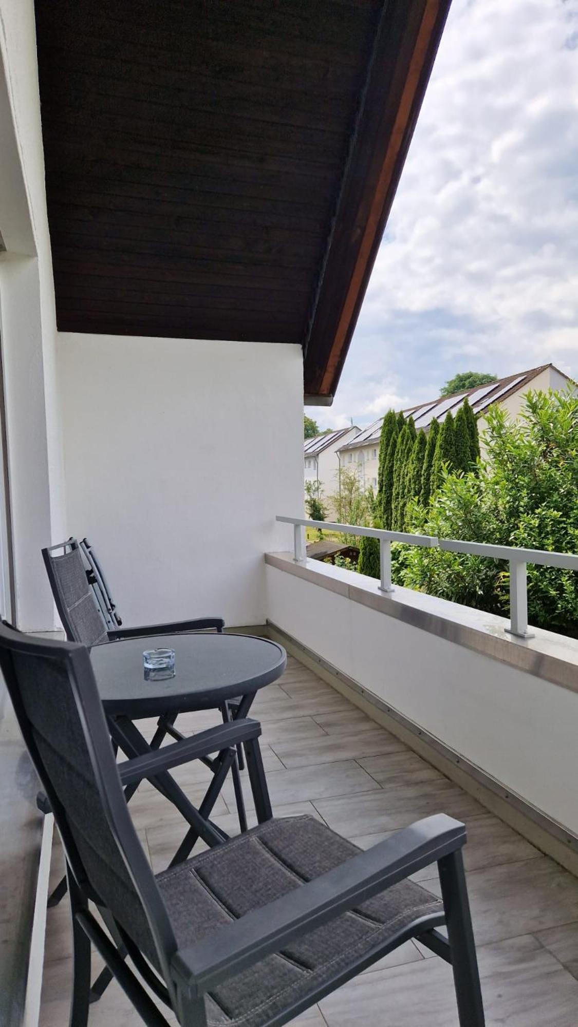 Tannenweg Iserlohn, Zentral - Parken - Kueche - Netflix - Prime Apartment